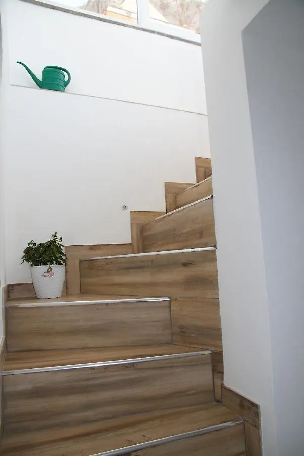 Апартаменты Lo Sguardo Di Artemide Чефалу